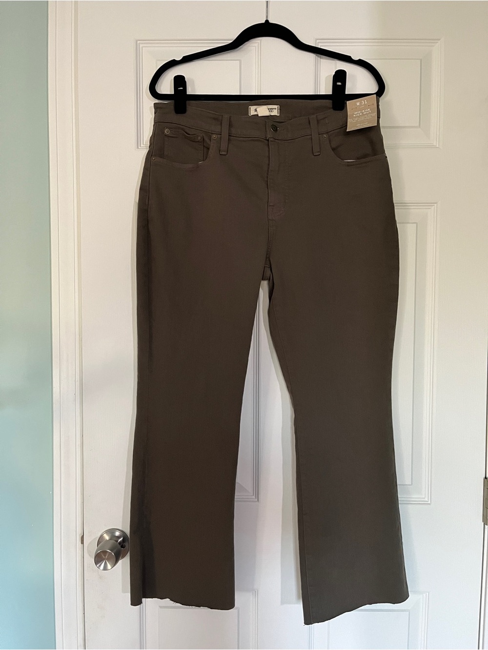 Madewell mid rise kick out crop size 31 NWT driftwood brown